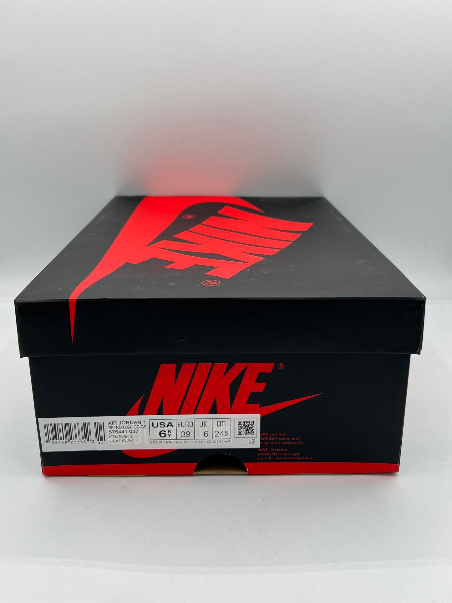 Air Jordan 1 Retro High OG GS Stealth Size 6.5Y Pre-Owned