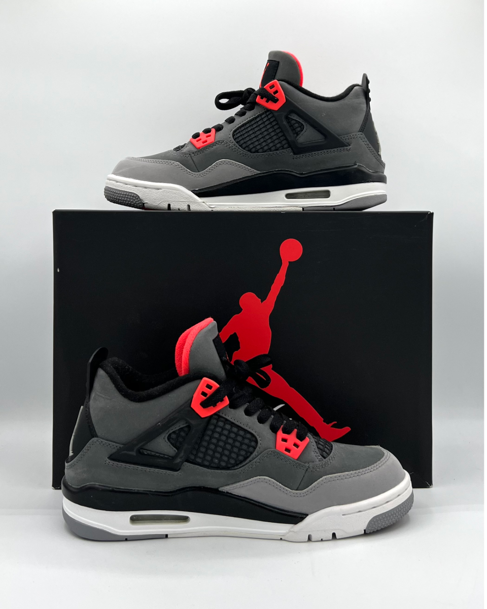 Air Jordan 4 Retro GS Infrared Size 5.5Y Pre-Owned