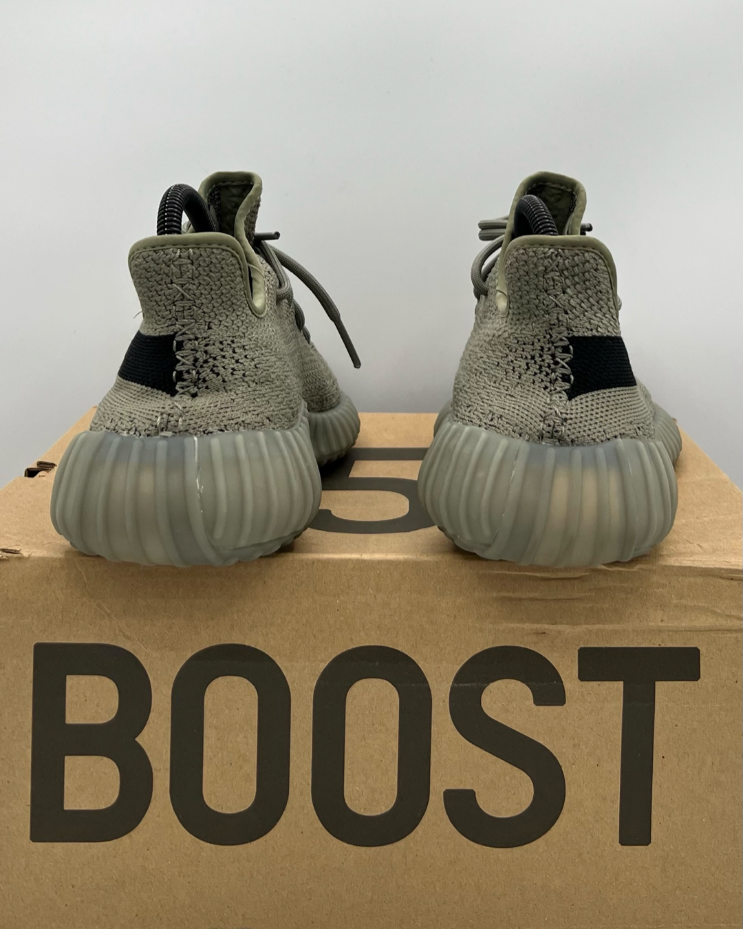 Adidas Yeezy Boost 350 V2 Granite Size 7.5 Pre-Owned