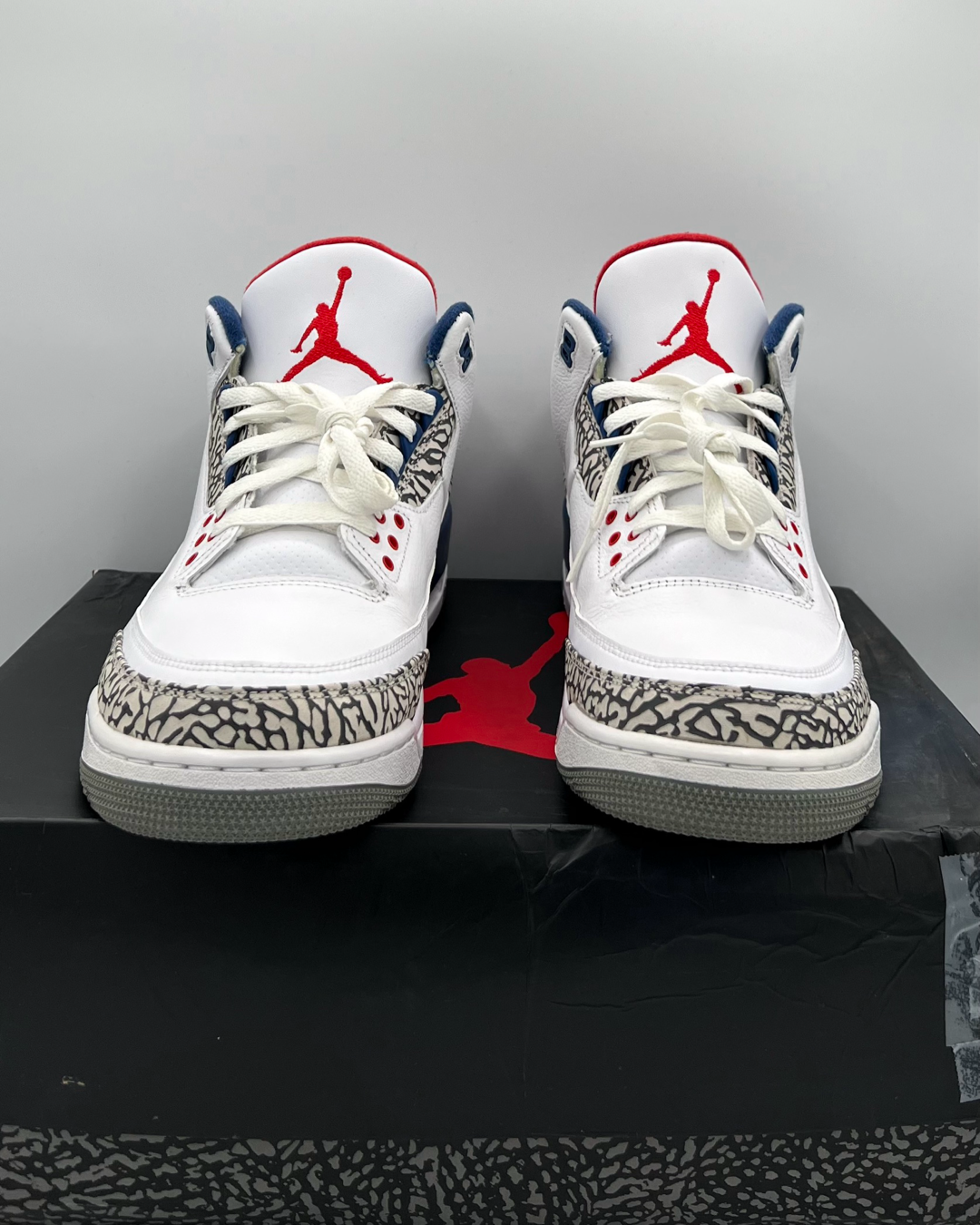 Air Jordan 3 Retro OG True Blue 2016 Size 13 Pre-Owned