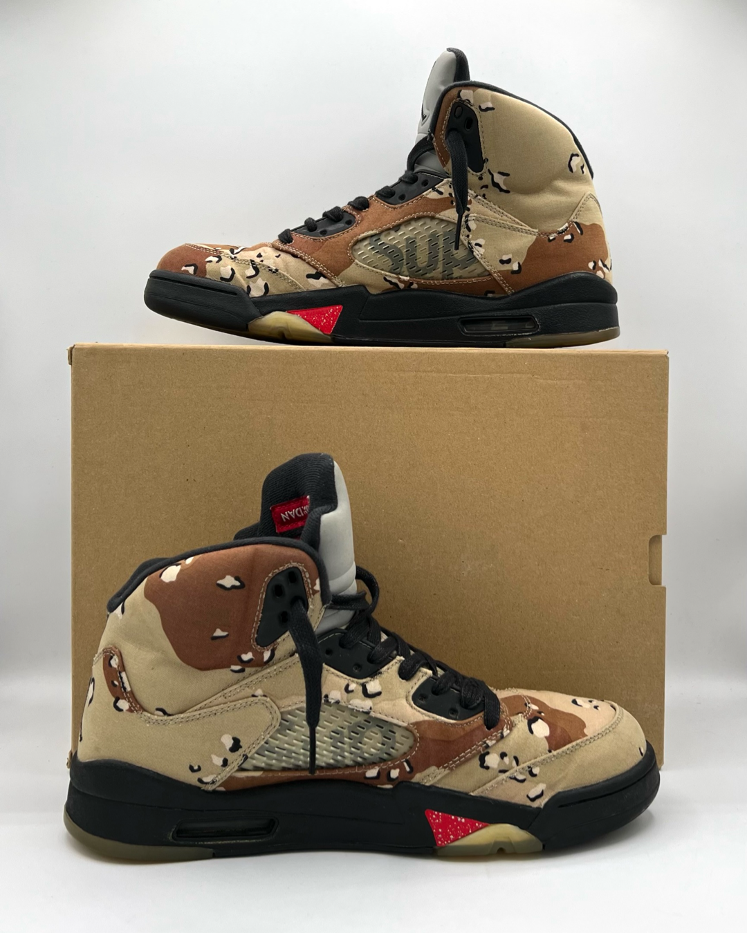 Air Jordan 5 Retro Supreme Desert Camo Size 10 Pre-Owned