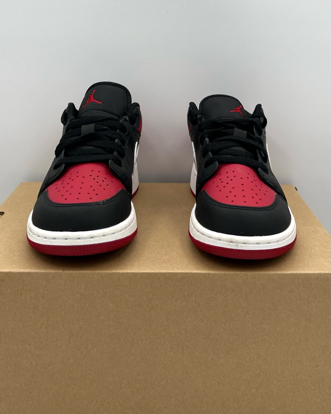 Air Jordan 1 Low GS Bred Toe Size 3.5Y Pre-Owned