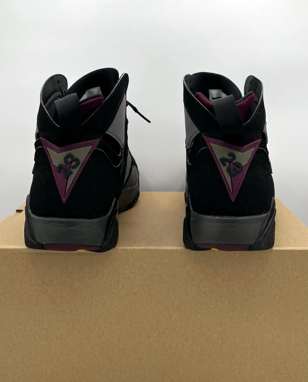 Air Jordan 7 Retro Bordeaux 2015 Size 10 Pre-Owned