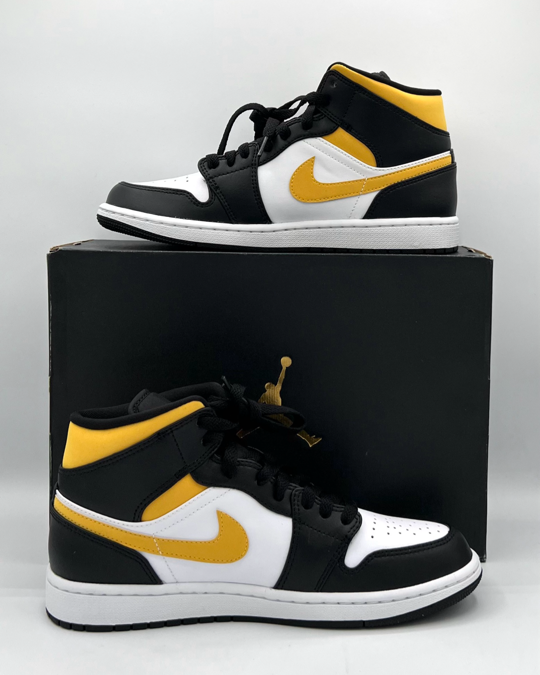 Air Jordan 1 Mid White Pollen Black Size 8 Brand New