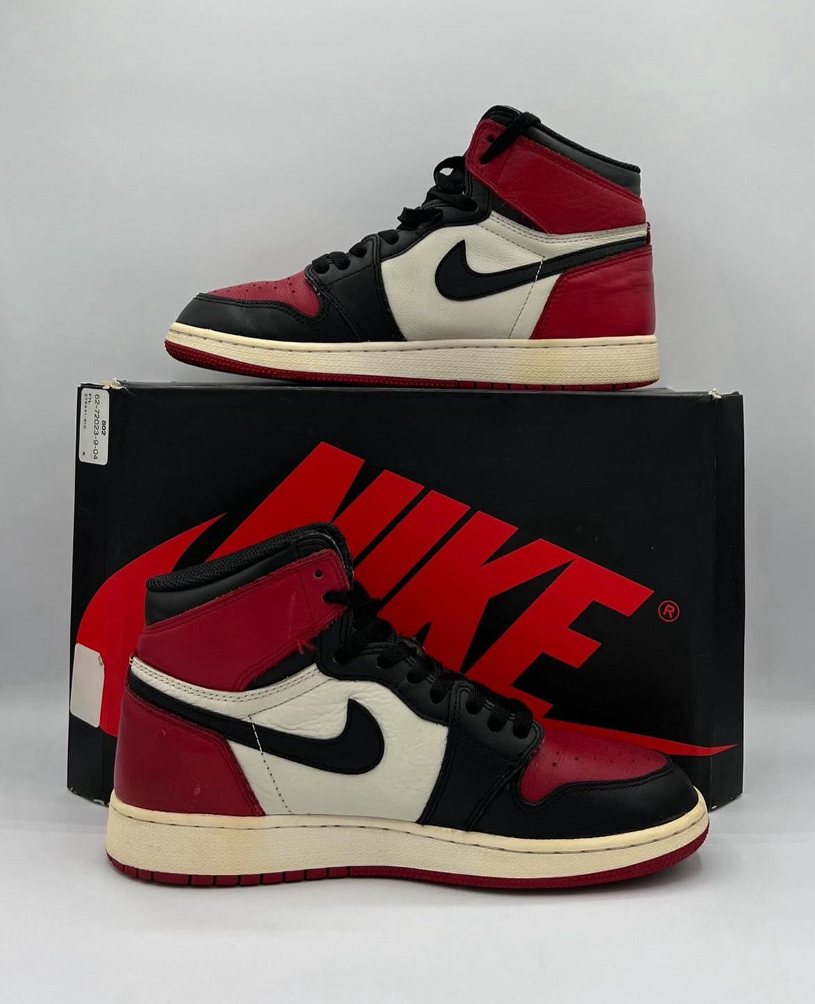 Air Jordan 1 Retro High OG BG Bred Toe Size 7Y Pre-Owned