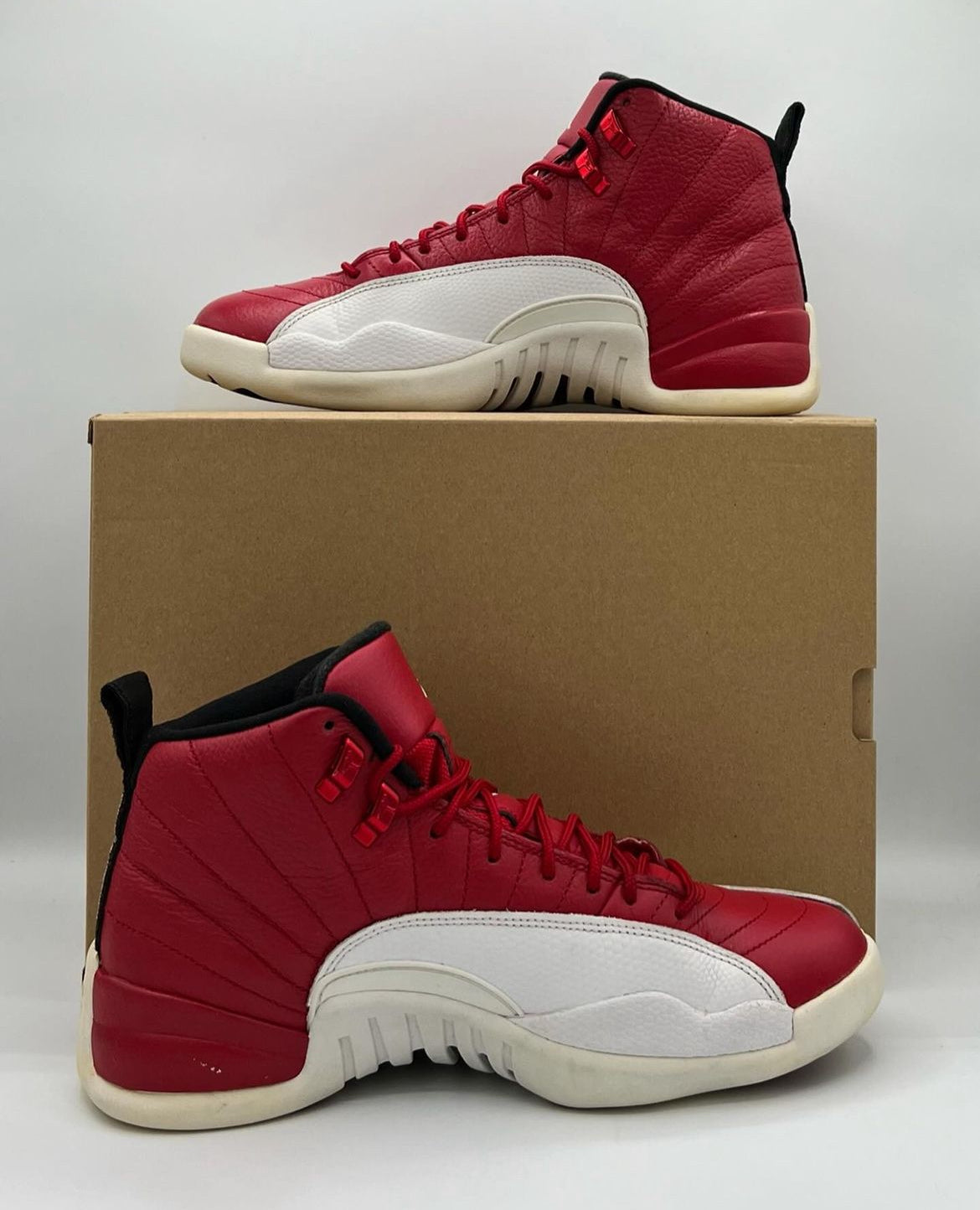 Air Jordan 12 Retro Gym Red Size 8.5 Pre-Owned