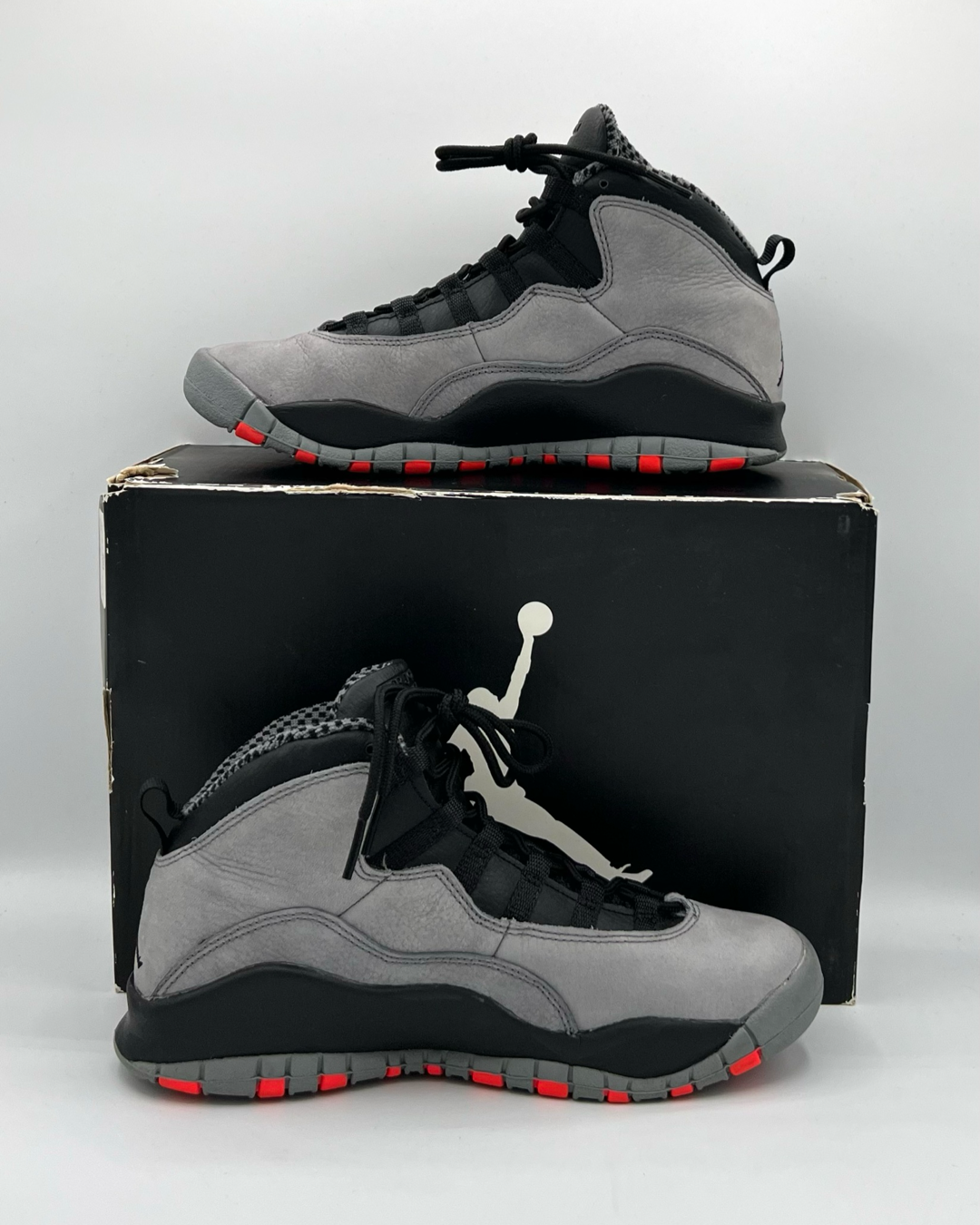 Air Jordan 10 Retro GS Cool Grey Size 5.5Y Pre-Owned