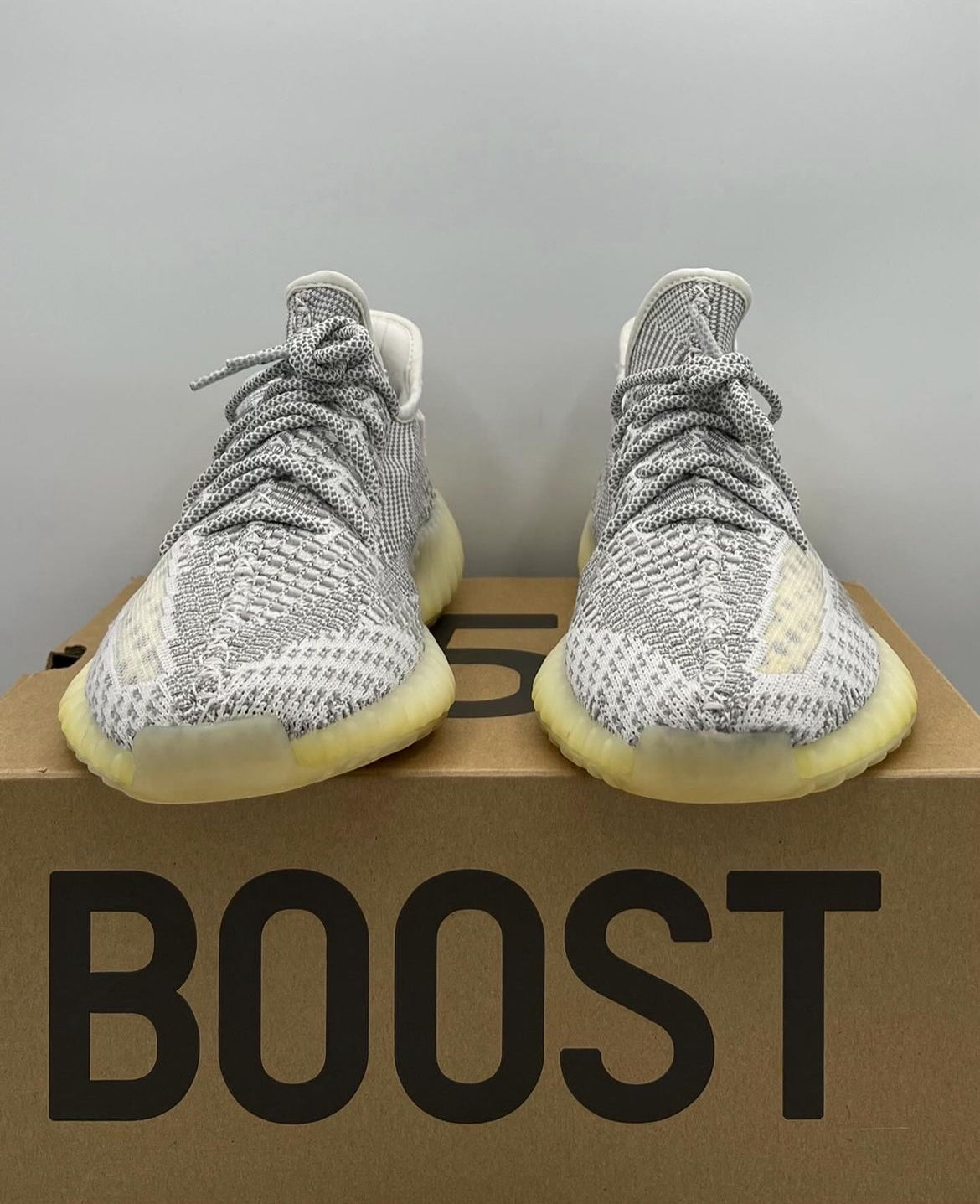 Adidas Yeezy Boost 350 V2 Static Non-Reflective 2018 Size 11 Pre-Owned