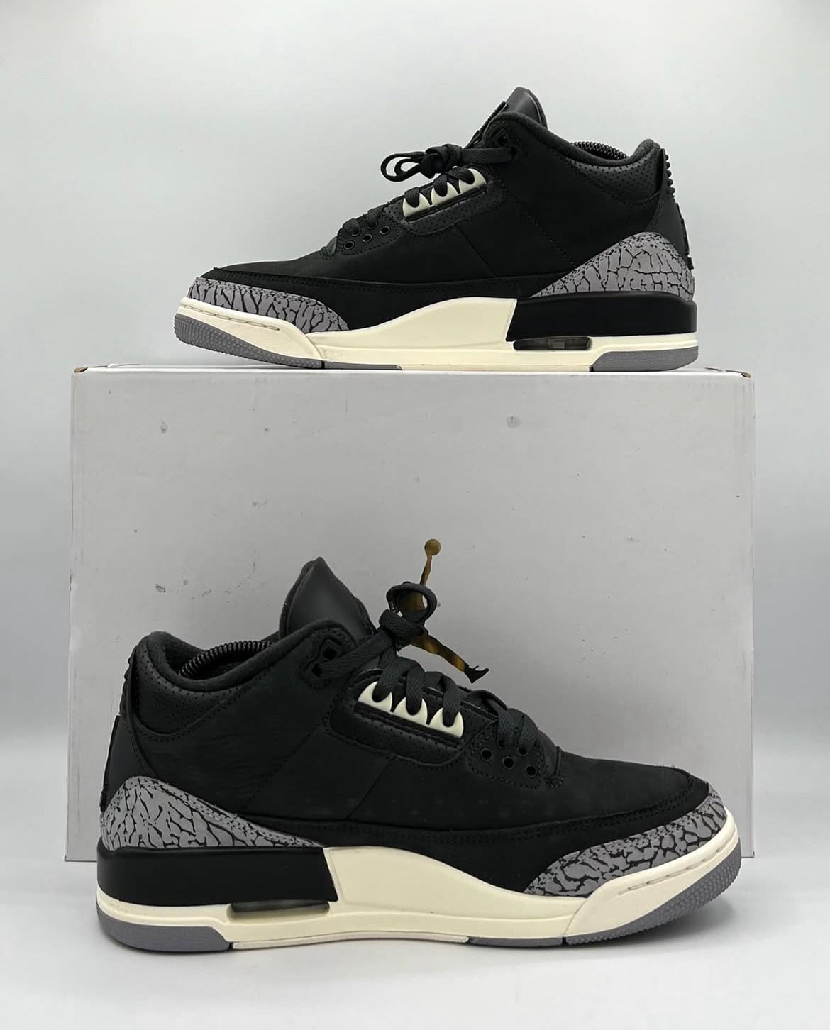 Air Jordan 3 Retro Off Noir Women’s Size 10 Pre-Owned