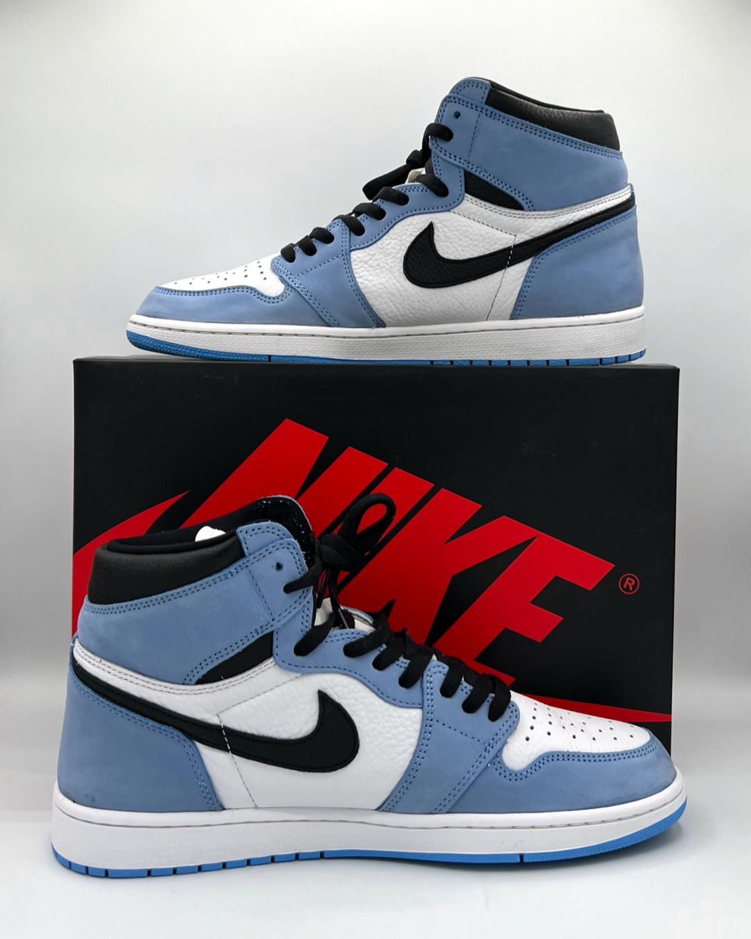 Air Jordan 1 Retro High OG University Blue Size 13 Pre-Owned