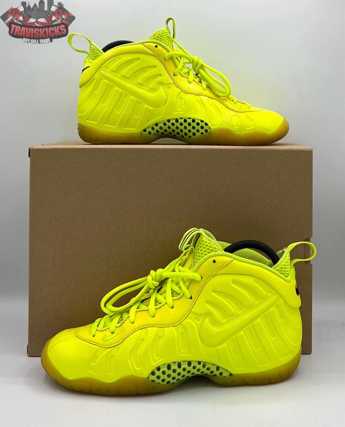 Nike Air Foamposite Pro Premium LE BG Volt Size 6.5Y Pre-Owned