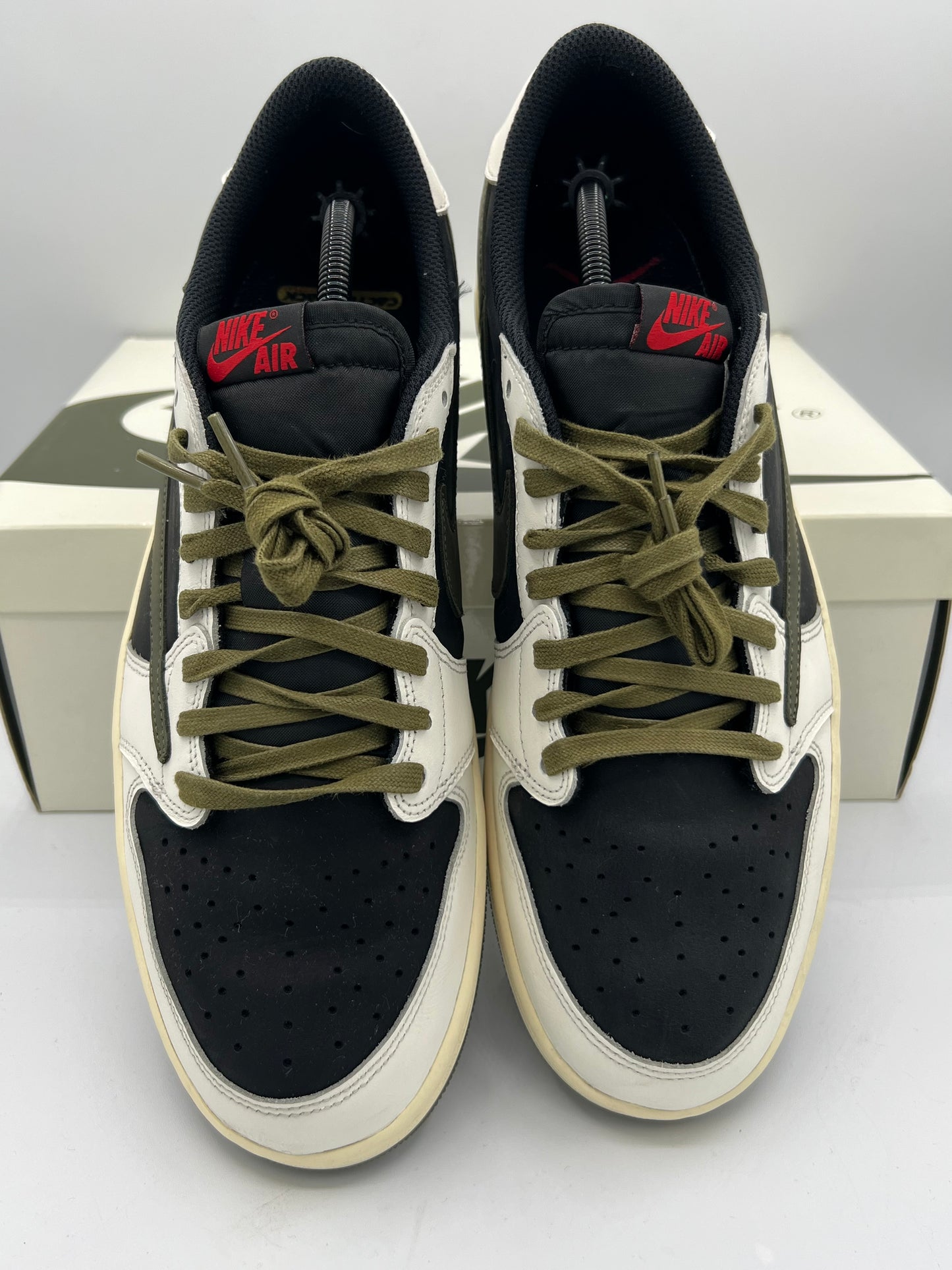 Air Jordan 1 Retro Low OG SP Travis Scott Olive Women’s Size 13 Pre-Owned
